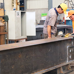 M(jn)|(zh)ɽ|xؙC(j)е޹˾_չʽ|(zh)¡